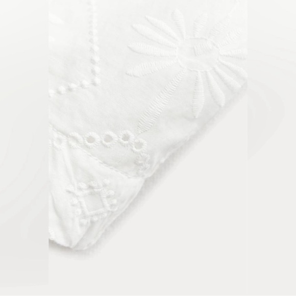 ZARA NWT EMBROIDERED EYELET DRESS MEDIUM - Picture 10 of 12